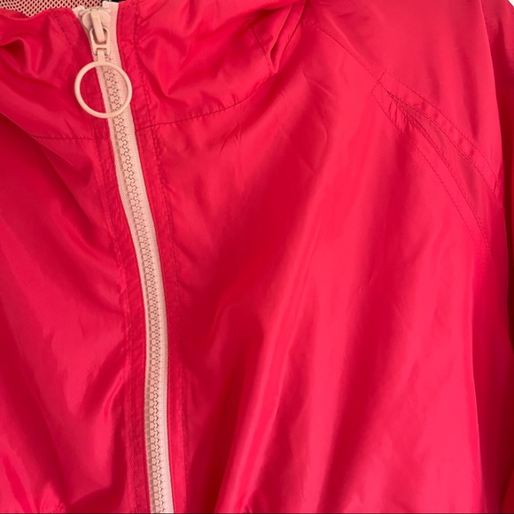 Forever 21 Windjacket - Picture 2 of 4